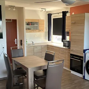 Appartement Schoenes Mit Festungsblick - Free Parking -, Würzburg